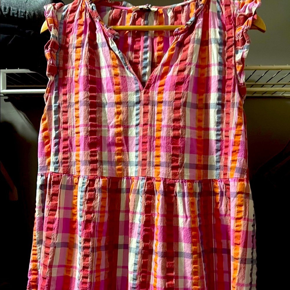 LOFT Pink and White Flutter Sleeve Sundress - Picture 2 of 4